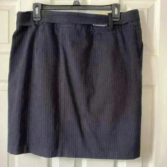 Converse One Star NWT Dark Navy Pinstripe Wrap Skirt. Size 14. - Picture 6 of 10